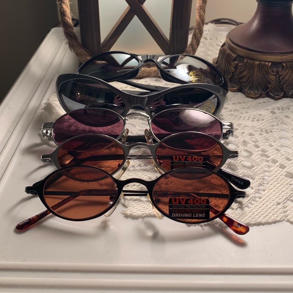 5 pairs of sunglasses